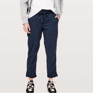 Lululemon Dance Studio Crop *25” True Navy Size 10